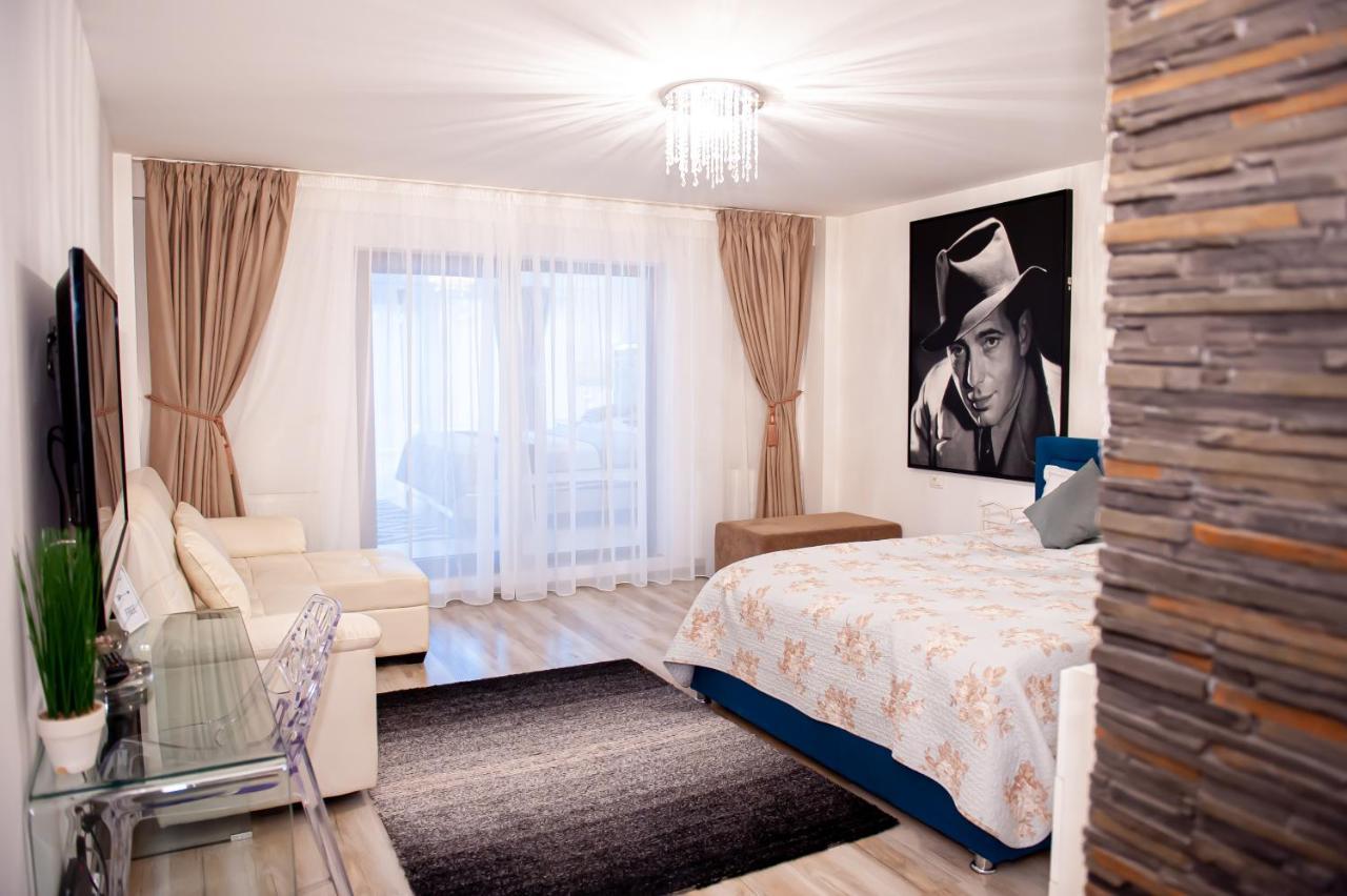 Kai Mountain Luxury Apartment บราชอฟ ภายนอก รูปภาพ